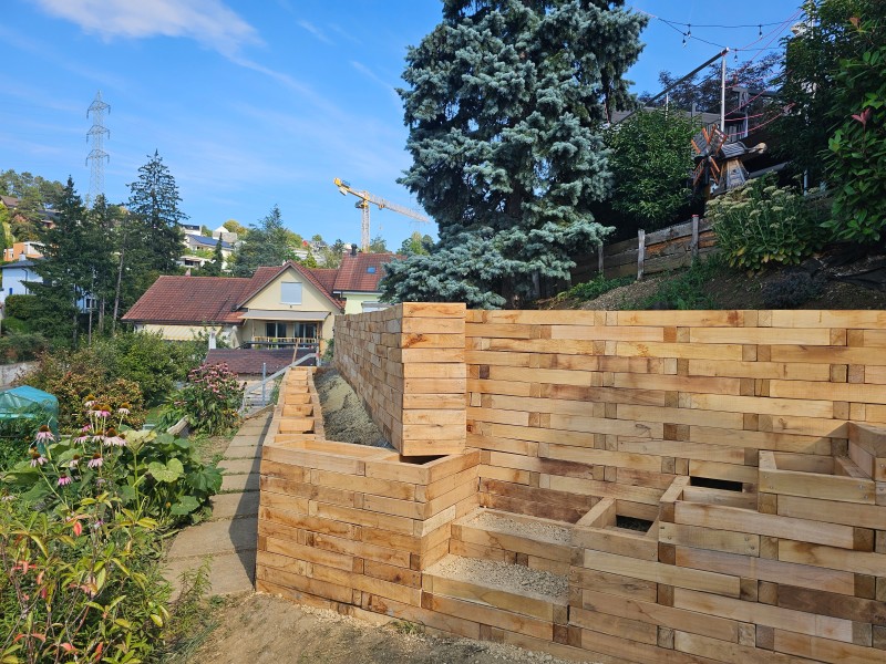 stuetumauern naturteinmauern gabionenwaende terrassenmauern hangsicherung sichtschutzwaende gartemauerrenovierung mauerverkleigund planzmauern